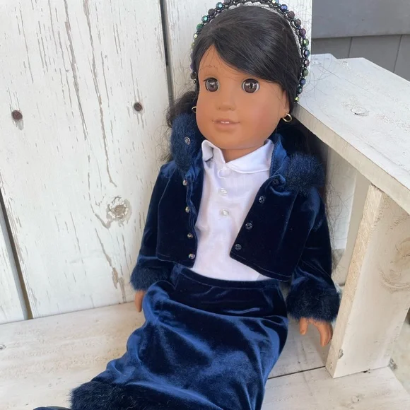 American Girl Doll Retired Josefina Montoya first Latino Doll - Picture 1 of 6